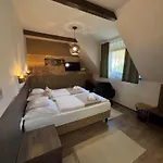Dreko Panzio & Borbisztro 4*