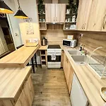 فندق مبيت وإفطار Dreko Panzio & Borbisztro