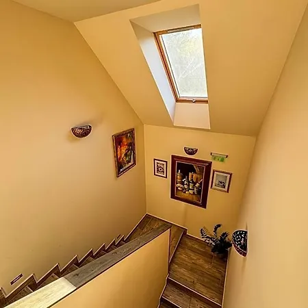Bed & Breakfast Dreko Panzio & Borbisztro Győrújbarát