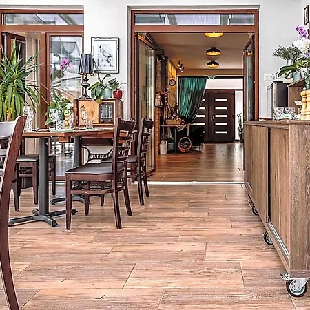 Bed & Breakfast Dreko Panzio & Borbisztro 4*