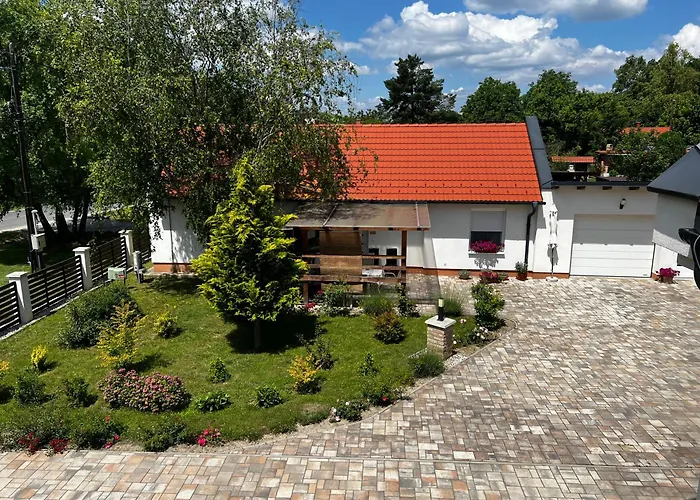 Dreko Panzió&borbisztró Győrújbarát