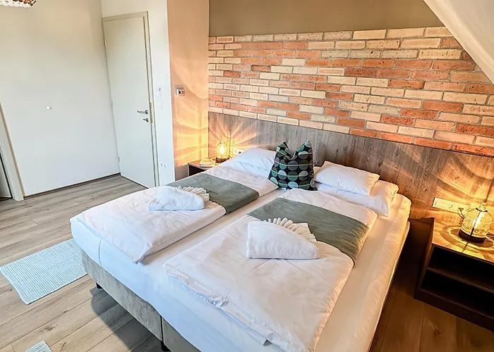 Dreko Panzió&borbisztró 4* Győrújbarát